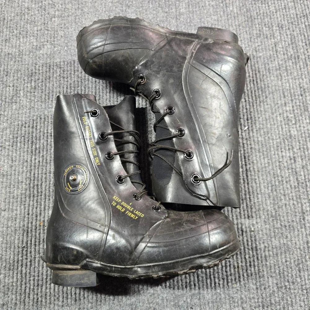 Vintage US Military Extreme Cold Weather Bunny Boots Bata Mens 6R Mickey Mouse